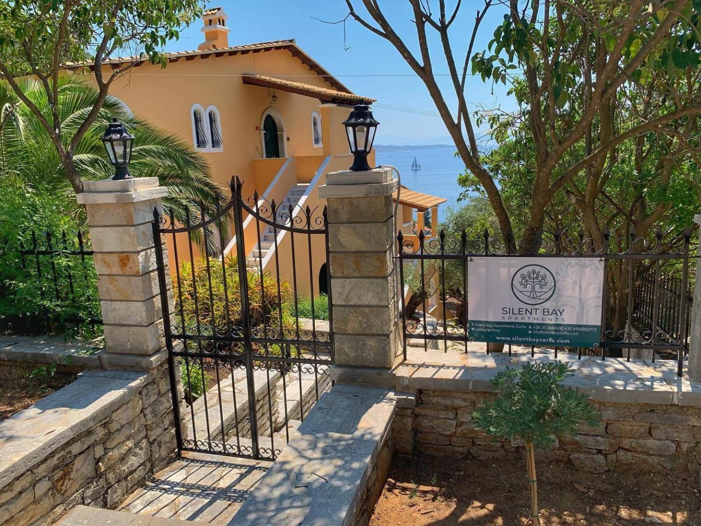 Silent Bay Apartments Κατάβολος Εξωτερικό φωτογραφία